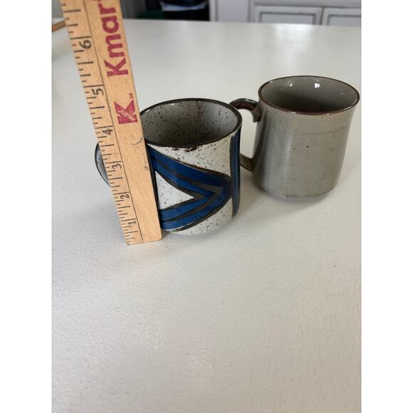 Handmade studio pottery stoneware rustic mugs blue geometric speckle glaze - Picture 5 of 12